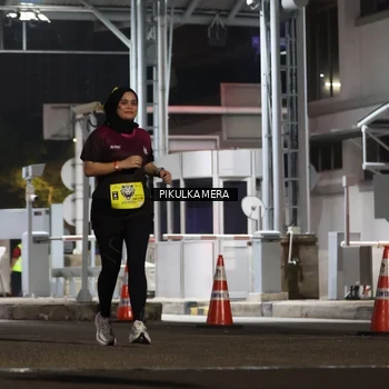 Runner Photo 7083276