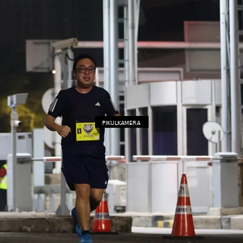 Runner Photo 7083284