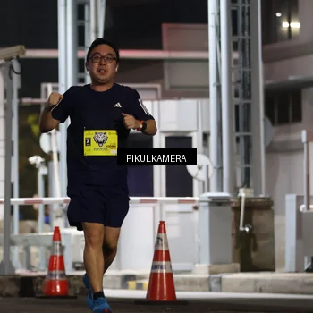 Runner Photo 7083290