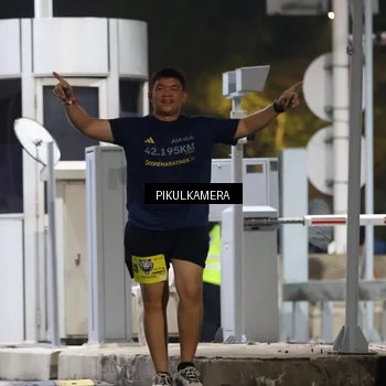 Runner Photo 7083315