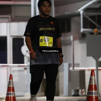 Runner Photo 7083333