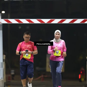 Runner Photo 7083341