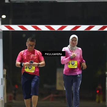 Runner Photo 7083345