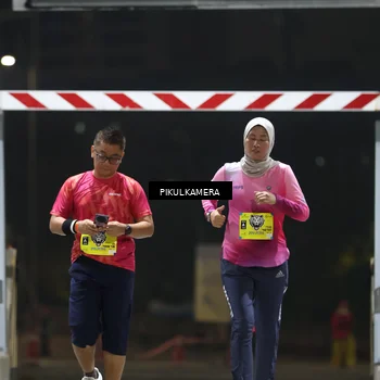 Runner Photo 7083346