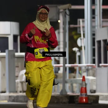 Runner Photo 7083390