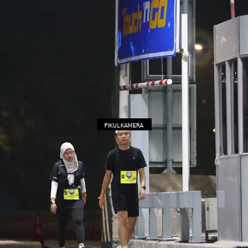 Runner Photo 7083439
