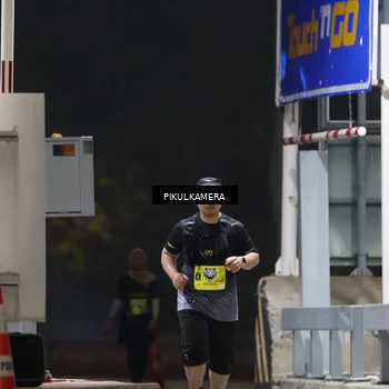 Runner Photo 7083440