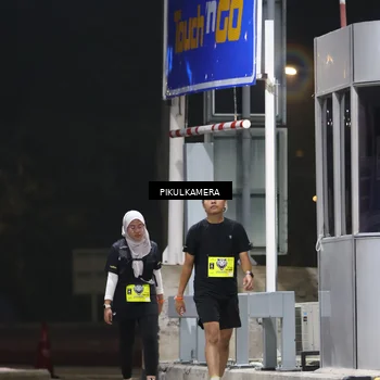 Runner Photo 7083444