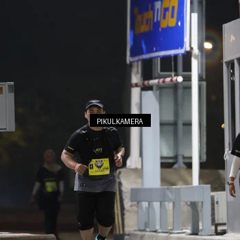 Runner Photo 7083450