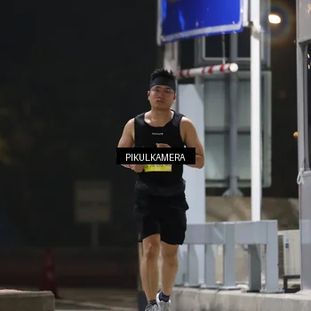Runner Photo 7083460