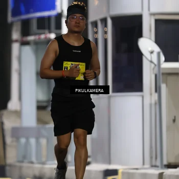 Runner Photo 7083466