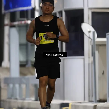 Runner Photo 7083469