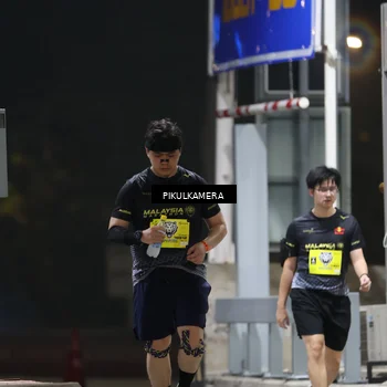 Runner Photo 7083488