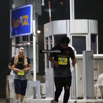 Runner Photo 7083506
