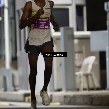 Runner Photo 7083622
