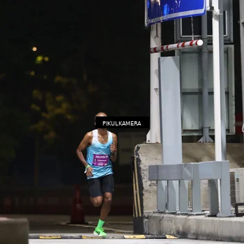 Runner Photo 7083630