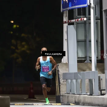 Runner Photo 7083631