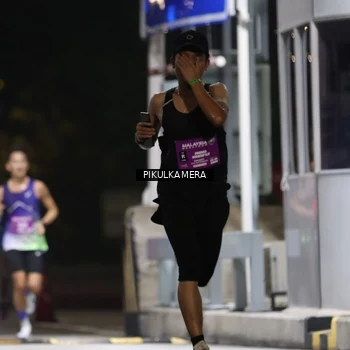 Runner Photo 7083667