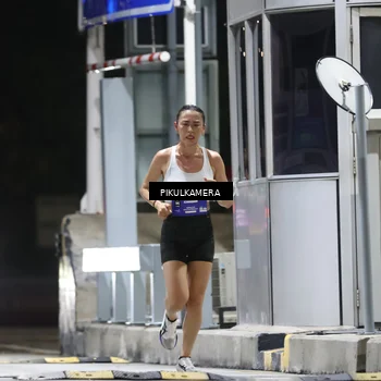 Runner Photo 7083691
