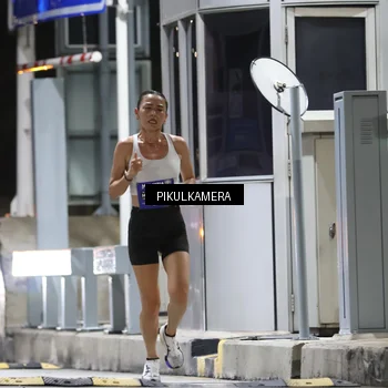 Runner Photo 7083695