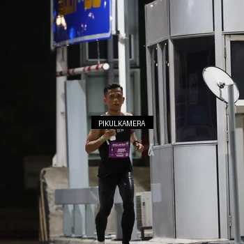 Runner Photo 7083710