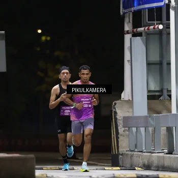 Runner Photo 7083716