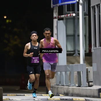 Runner Photo 7083718