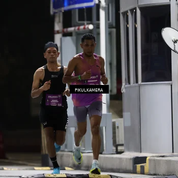 Runner Photo 7083725