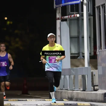 Runner Photo 7083781