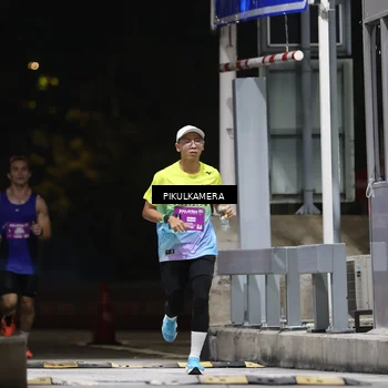 Runner Photo 7083783