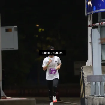 Runner Photo 7083796