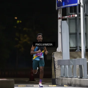 Runner Photo 7083806