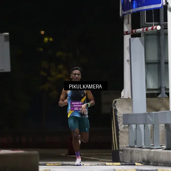 Runner Photo 7083809