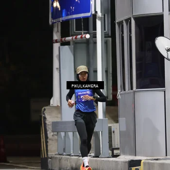 Runner Photo 7083830