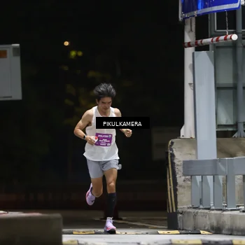Runner Photo 7083832