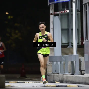 Runner Photo 7083853