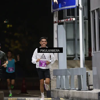 Runner Photo 7083861