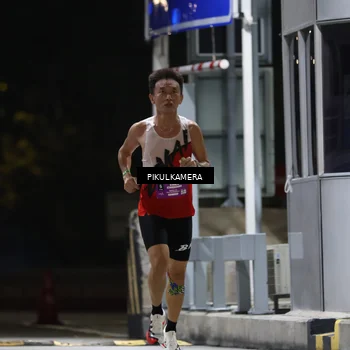 Runner Photo 7083863