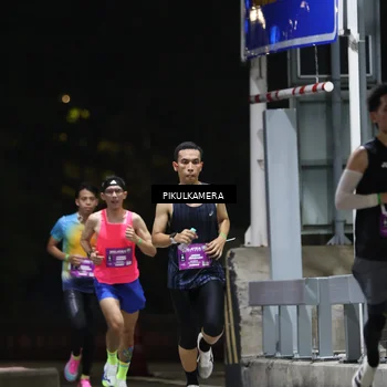 Runner Photo 7083913