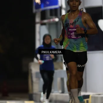 Runner Photo 7083928