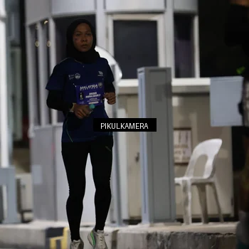 Runner Photo 7083929