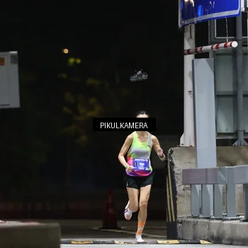 Runner Photo 7083936