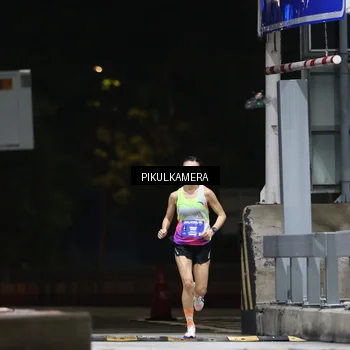 Runner Photo 7083937