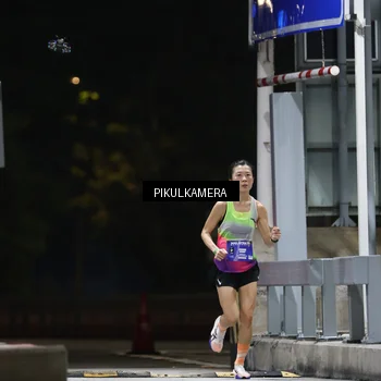 Runner Photo 7083942