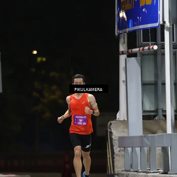 Runner Photo 7083951