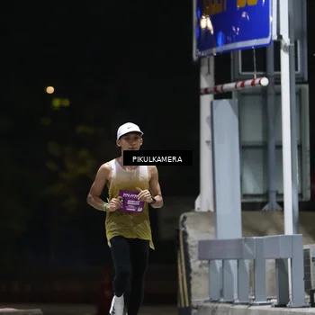 Runner Photo 7083969