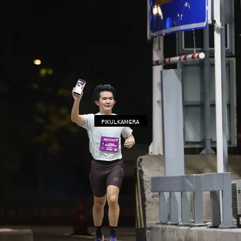 Runner Photo 7083977