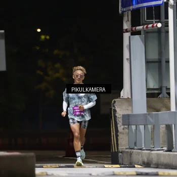 Runner Photo 7083995