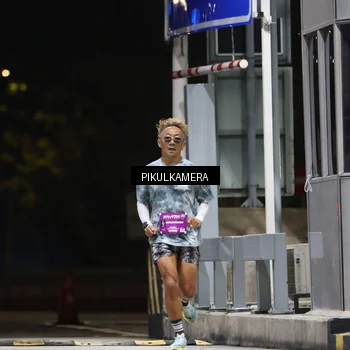 Runner Photo 7083996