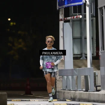 Runner Photo 7084001